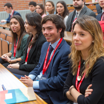 Doble grado en Relaciones Internacionales + Derecho